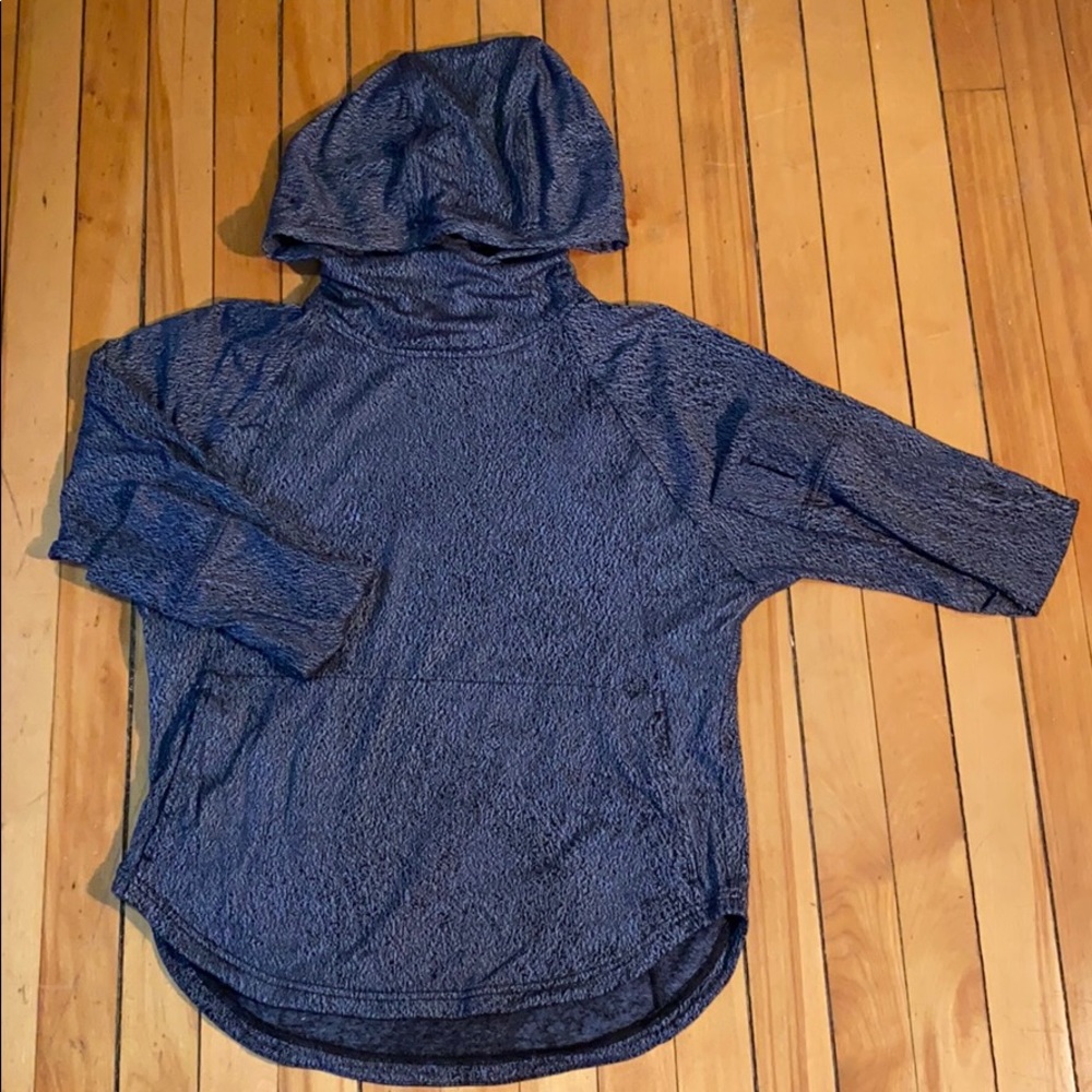 Lululemon pattern pullover